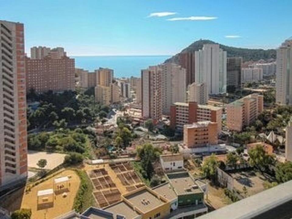 Apartamento Playa De Poniente Benidorm - Torre Dos Calas Bagian luar foto