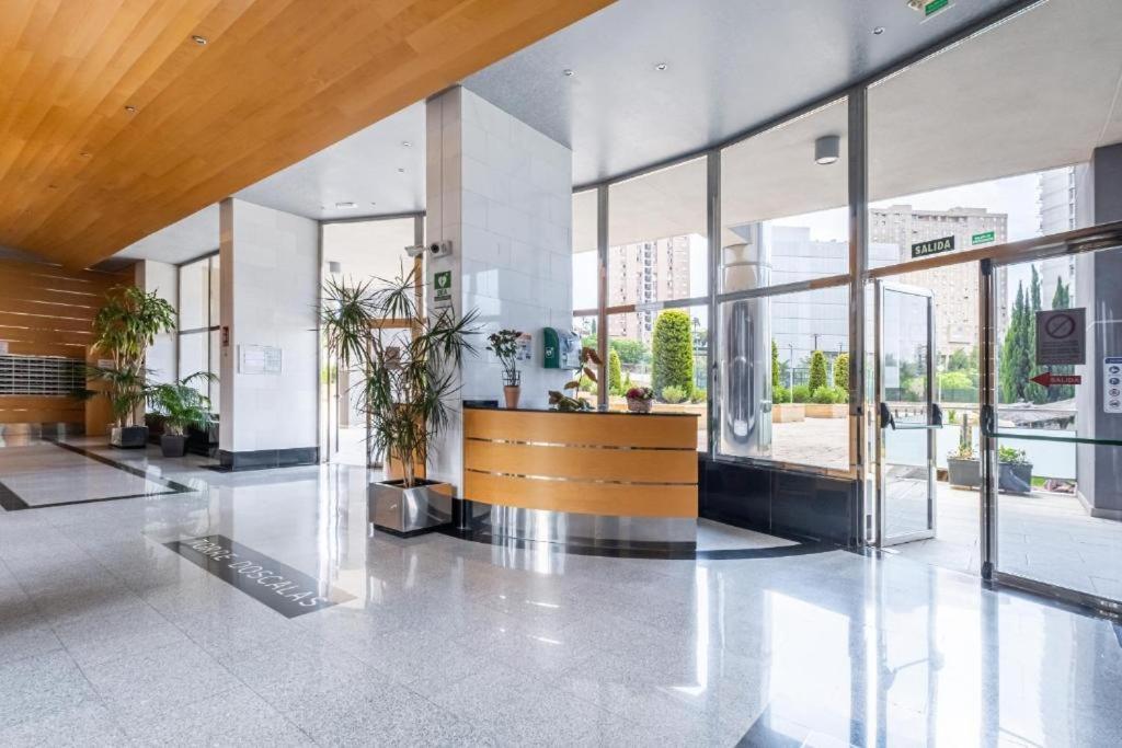 Apartamento Playa De Poniente Benidorm - Torre Dos Calas Bagian luar foto